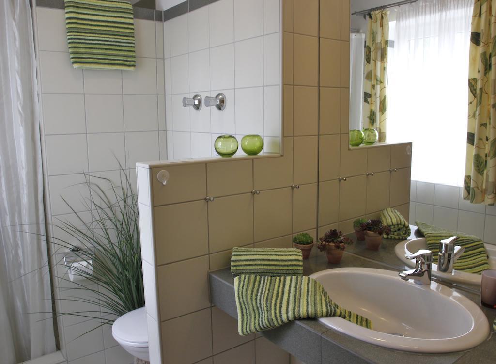 Apart-Hotel Pension Rossmayer Бад-Фюссинг Номер фото